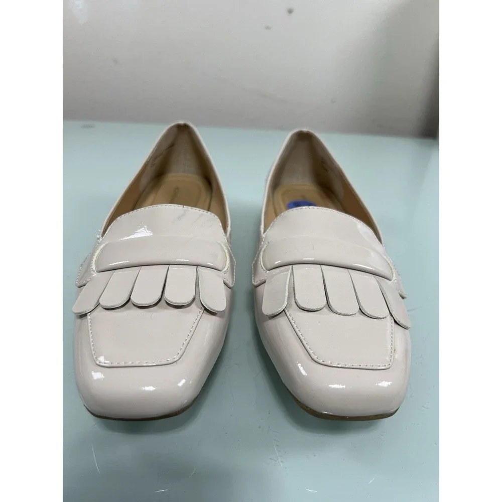 Adrienne Vittadini Cream‎ Patent Loafer 7.5 Block Heel